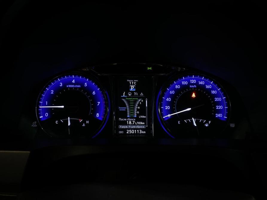 Toyota Camry VII (XV50) Рестайлинг Челябинск  - изображение 24