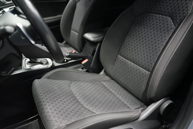 Kia Ceed III с пробегом 2020 года, цена 2 185 000 рублей, 61773 км, универсал, Автокод Объявления