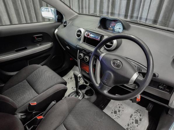 Toyota Ist I с пробегом 2003 года, цена 550 000 рублей, 215000 км, хэтчбек, Автокод Объявления