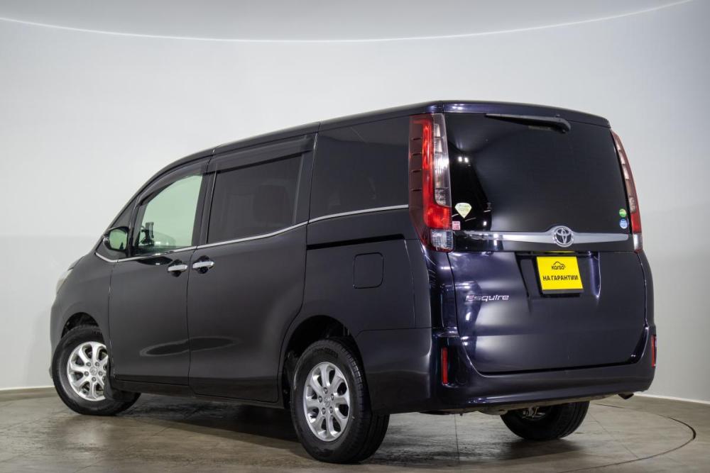 Toyota Esquire I Оренбург  - изображение 7