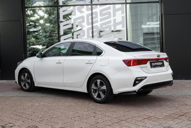 Kia Cerato IV Рестайлинг с пробегом 2021 года, цена 2 079 000 рублей, 81981 км, седан, Автокод Объявления