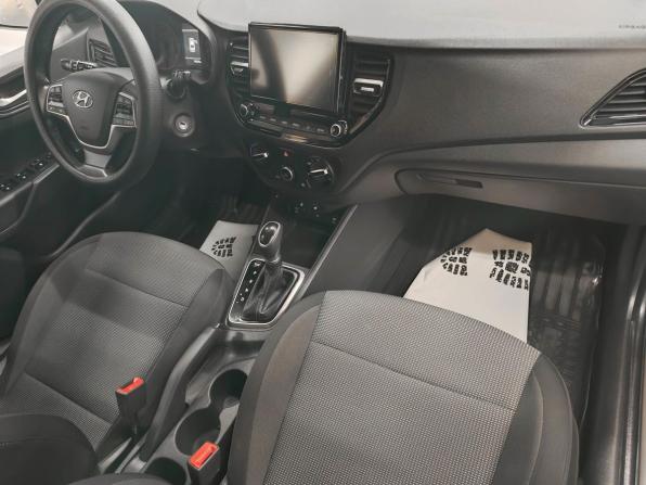 Hyundai Solaris II Рестайлинг с пробегом 2021 года, цена 1 450 000 рублей, 96222 км, седан, Автокод Объявления