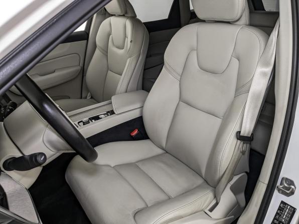 Volvo XC60 II с пробегом 2019 года, цена 3 520 000 рублей, 130000 км, внедорожник, Автокод Объявления
