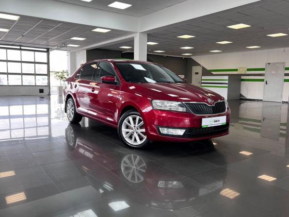 Skoda Rapid I с пробегом 2016 года, цена 1 345 000 рублей, 121017 км, лифтбек, Автокод Объявления