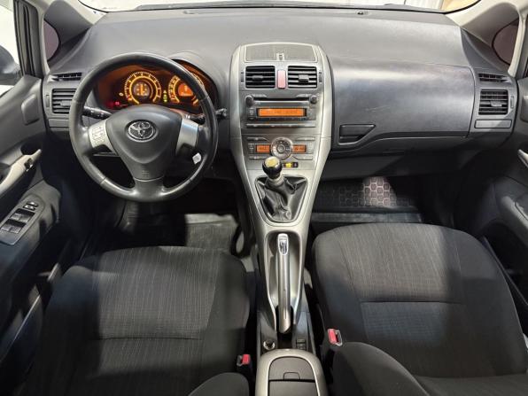 Toyota Auris I с пробегом 2007 года, цена 615 300 рублей, 214251 км, хэтчбек, Автокод Объявления