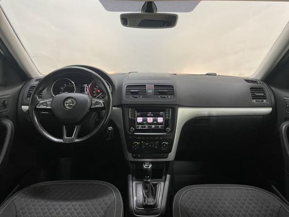 Skoda Yeti I Рестайлинг с пробегом 2016 года, цена 1 480 000 рублей, 125721 км, внедорожник, Автокод Объявления