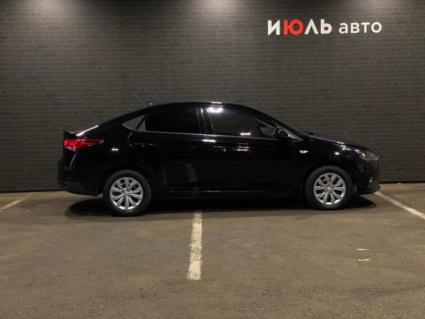 Hyundai Solaris II Рестайлинг с пробегом 2020 года, цена 1 640 000 рублей, 86366 км, седан, Автокод Объявления
