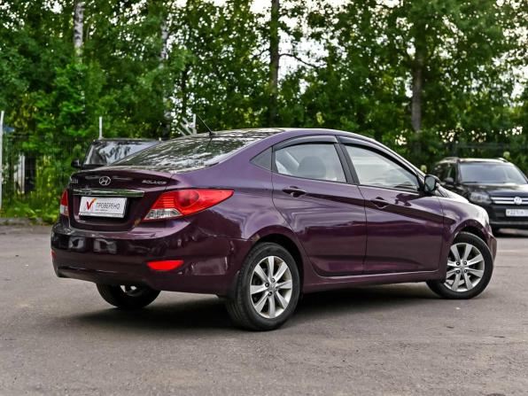Hyundai Solaris I с пробегом 2013 года, цена 700 000 рублей, 213331 км, седан, Автокод Объявления