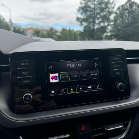 Skoda Rapid II с пробегом 2021 года, цена 1 728 000 рублей, 63000 км, лифтбек, Автокод Объявления