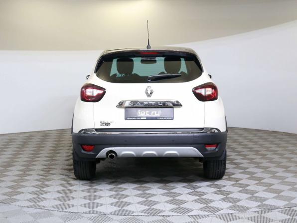 Renault Kaptur I с пробегом 2017 года, цена 1 200 000 рублей, 127000 км, внедорожник, Автокод Объявления