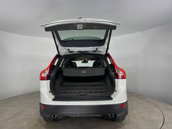 Volvo XC60 I с пробегом 2013 года, цена 1 990 000 рублей, 106000 км, внедорожник, Автокод Объявления