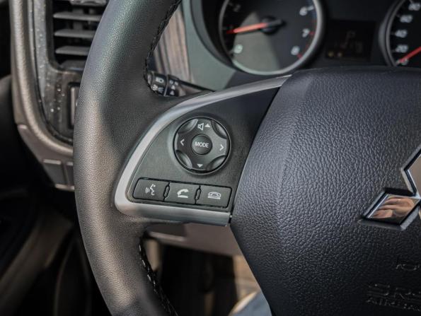Mitsubishi Outlander III Рестайлинг 3 с пробегом 2020 года, цена 2 200 000 рублей, 112175 км, внедорожник, Автокод Объявления