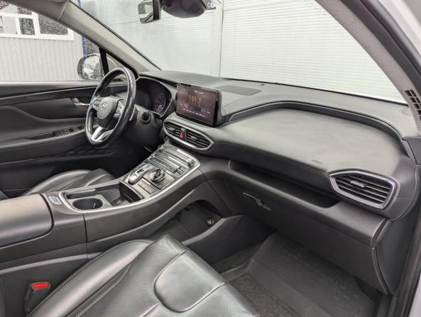 Hyundai Santa Fe IV Рестайлинг с пробегом 2021 года, цена 3 397 000 рублей, 97737 км, внедорожник, Автокод Объявления