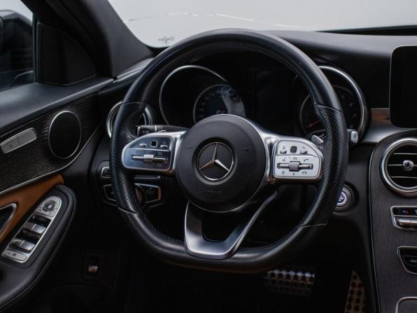Mercedes-Benz C-Класс IV (W205) Рестайлинг с пробегом 2019 года, цена 2 998 000 рублей, 96351 км, седан, Автокод Объявления
