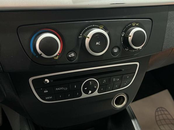 Renault Fluence I с пробегом 2010 года, цена 660 000 рублей, 209012 км, седан, Автокод Объявления
