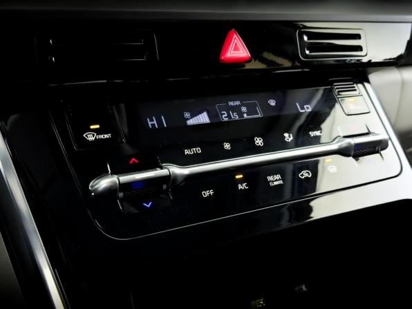 Kia Carnival IV с пробегом 2021 года, цена 3 155 000 рублей, 152078 км, минивэн, Автокод Объявления
