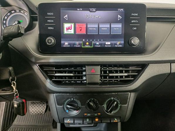 Skoda Rapid II с пробегом 2021 года, цена 1 749 000 рублей, 58000 км, лифтбек, Автокод Объявления