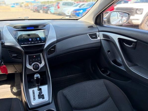 Hyundai Elantra V (MD) с пробегом 2011 года, цена 835 000 рублей, 217138 км, седан, Автокод Объявления