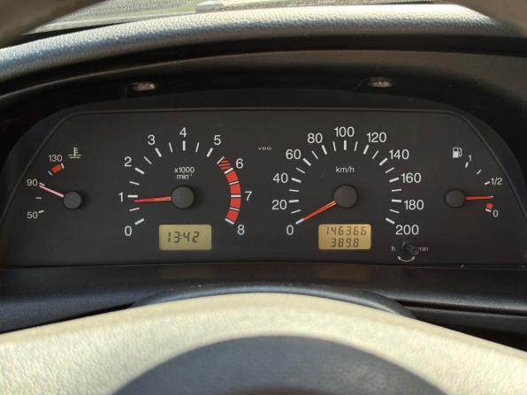 Chevrolet Niva I Рестайлинг с пробегом 2012 года, цена 430 000 рублей, 146364 км, внедорожник, Автокод Объявления