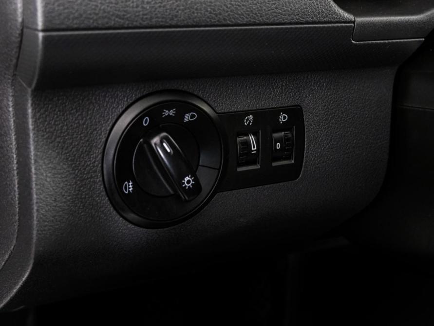 Volkswagen Caddy III Рестайлинг Санкт-Петербург  - изображение 16