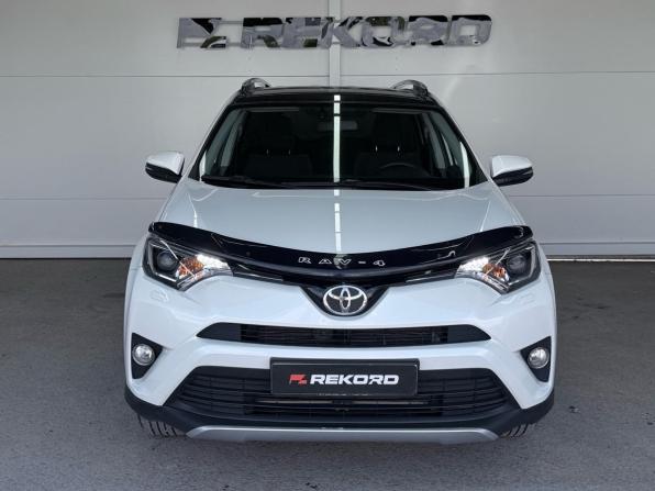 Toyota RAV4 IV (XA40) Рестайлинг с пробегом 2016 года, цена 2 499 000 рублей, 79800 км, внедорожник, Автокод Объявления