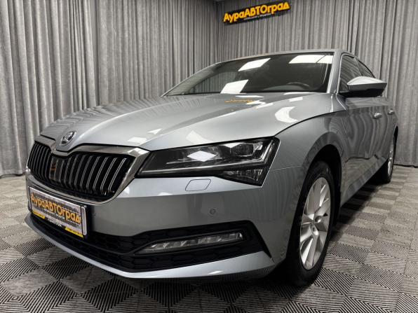 Skoda Superb III Рестайлинг с пробегом 2019 года, цена 2 700 000 рублей, 108063 км, лифтбек, Автокод Объявления