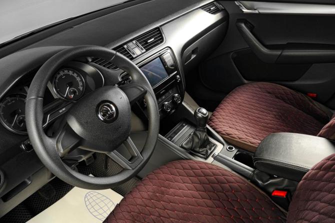 Skoda Octavia III (A7) Рестайлинг с пробегом 2019 года, цена 1 429 000 рублей, 159000 км, лифтбек, Автокод Объявления