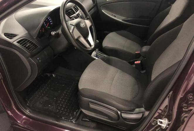 Hyundai Solaris I с пробегом 2014 года, цена 950 000 рублей, 69500 км, седан, Автокод Объявления