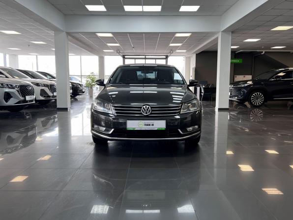 Volkswagen Passat B7 с пробегом 2012 года, цена 945 000 рублей, 224704 км, седан, Автокод Объявления