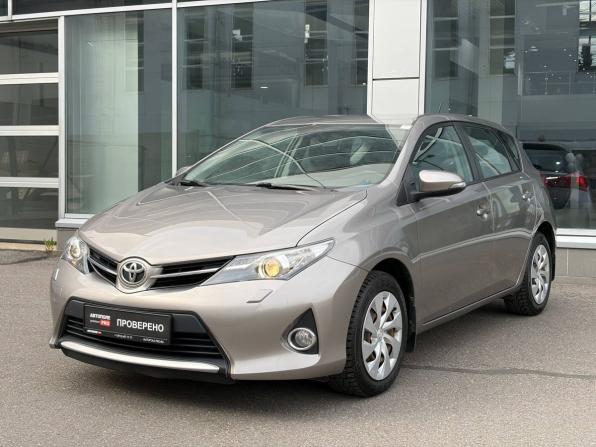Toyota Auris II с пробегом 2013 года, цена 1 295 000 рублей, 90000 км, хэтчбек, Автокод Объявления