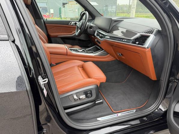BMW X7 I (G07) Рестайлинг с пробегом 2022 года, цена 9 995 000 рублей, 116000 км, внедорожник, Автокод Объявления