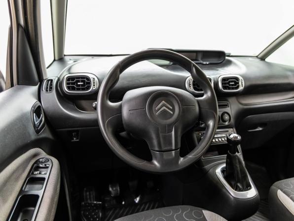 Citroen C3 Picasso I с пробегом 2010 года, цена 588 000 рублей, 146730 км, компактвэн, Автокод Объявления