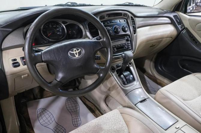 Toyota Highlander I (XU20) с пробегом 2002 года, цена 1 099 000 рублей, 220000 км, внедорожник, Автокод Объявления