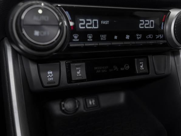 Toyota RAV4 V (XA50) с пробегом 2020 года, цена 2 795 000 рублей, 67858 км, внедорожник, Автокод Объявления