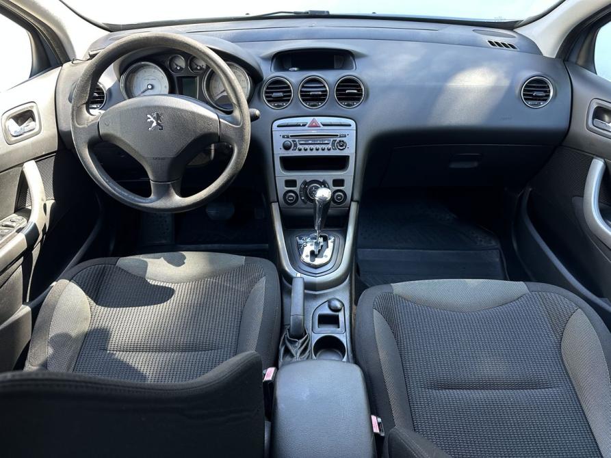 Peugeot 308 I Москва  - изображение 11