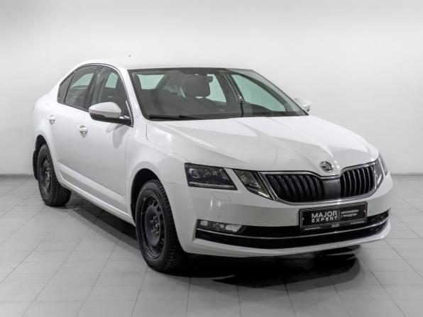 Skoda Octavia III (A7) Рестайлинг с пробегом 2020 года, цена 1 860 000 рублей, 80725 км, лифтбек, Автокод Объявления