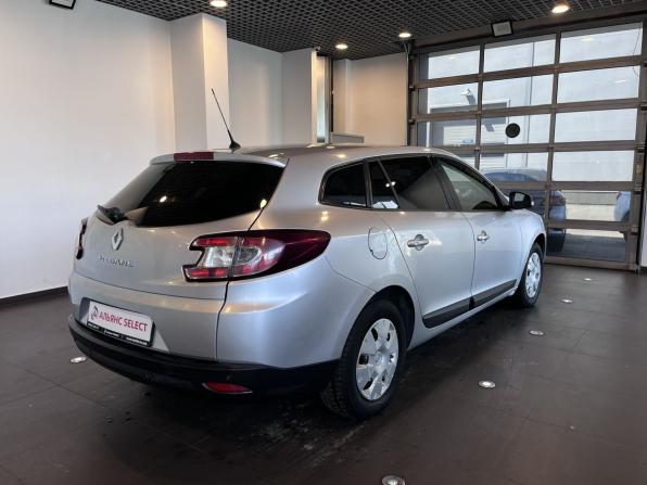 Renault Megane III с пробегом 2011 года, цена 500 000 рублей, 219578 км, универсал, Автокод Объявления
