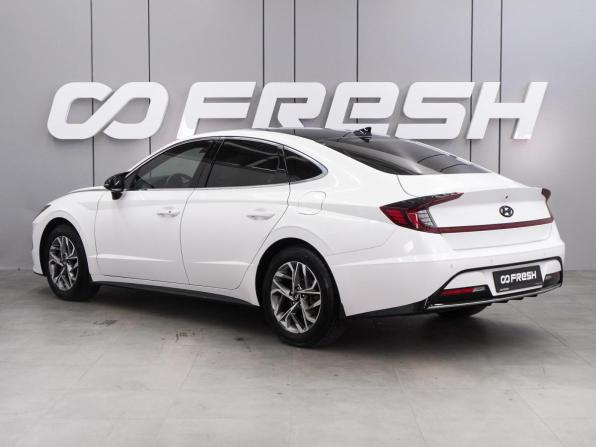 Hyundai Sonata VIII (DN8) с пробегом 2020 года, цена 2 299 000 рублей, 93599 км, седан, Автокод Объявления