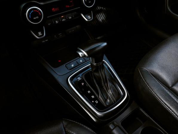 Kia Rio IV с пробегом 2018 года, цена 1 599 000 рублей, 59000 км, хэтчбек, Автокод Объявления