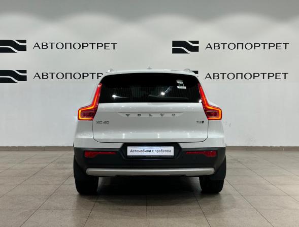 Volvo XC40 I с пробегом 2020 года, цена 2 999 000 рублей, 135863 км, внедорожник, Автокод Объявления