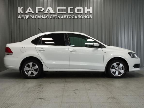 Volkswagen Polo V Рестайлинг с пробегом 2015 года, цена 850 000 рублей, 111765 км, седан, Автокод Объявления