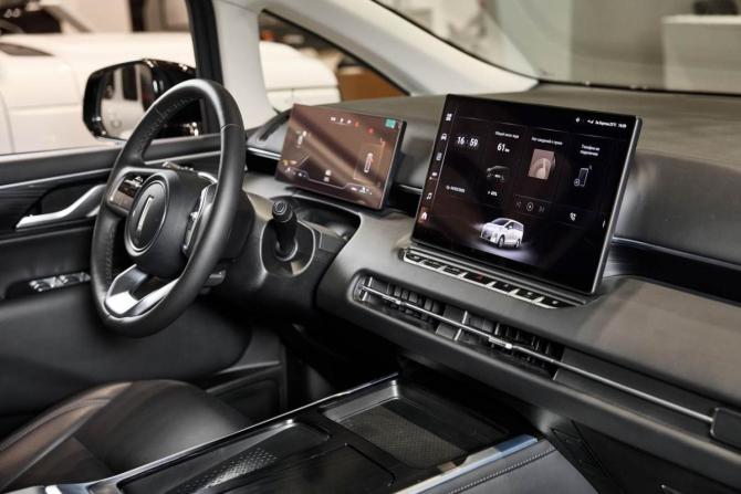 Новый Wey 80 2026 года, цена 8 799 000 рублей, минивэн, Автокод Объявления