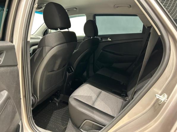 Hyundai Tucson III Рестайлинг с пробегом 2019 года, цена 1 599 000 рублей, 213864 км, внедорожник, Автокод Объявления