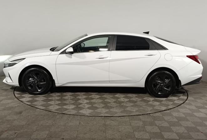 Hyundai Elantra VII (CN7) с пробегом 2021 года, цена 2 120 000 рублей, 31046 км, седан, Автокод Объявления