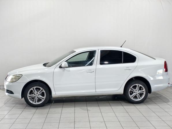 Skoda Octavia II (A5) Рестайлинг с пробегом 2013 года, цена 735 000 рублей, 285090 км, лифтбек, Автокод Объявления