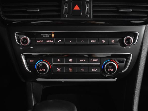 Kia Optima IV с пробегом 2017 года, цена 1 371 000 рублей, 180069 км, седан, Автокод Объявления