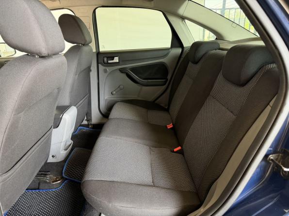 Ford Focus II Рестайлинг с пробегом 2010 года, цена 455 000 рублей, 278646 км, седан, Автокод Объявления