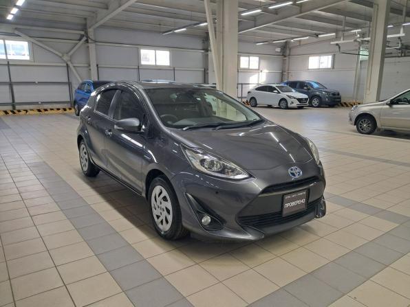 Toyota Aqua I Рестайлинг 2 с пробегом 2019 года, цена 1 390 000 рублей, 100470 км, хэтчбек, Автокод Объявления
