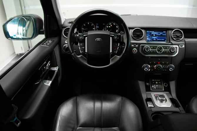 Land Rover Discovery IV Рестайлинг с пробегом 2015 года, цена 1 875 000 рублей, 297040 км, внедорожник, Автокод Объявления