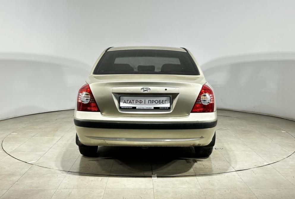 Hyundai Elantra III (XD2) Рестайлинг Саранск  - изображение 10